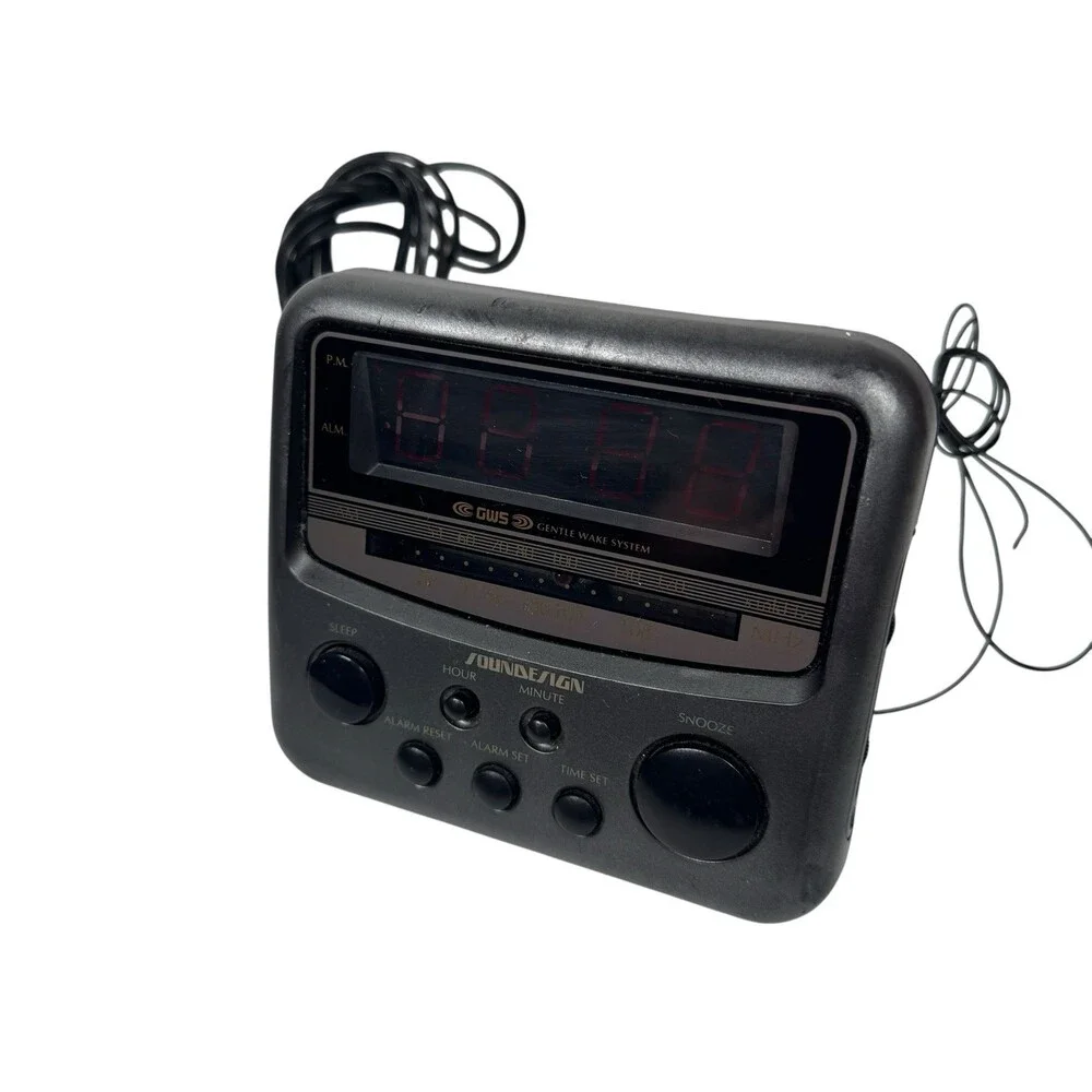 Vintage Soundesign AM/FM Digital Clock Radio Model 3654 MCL Tested Works